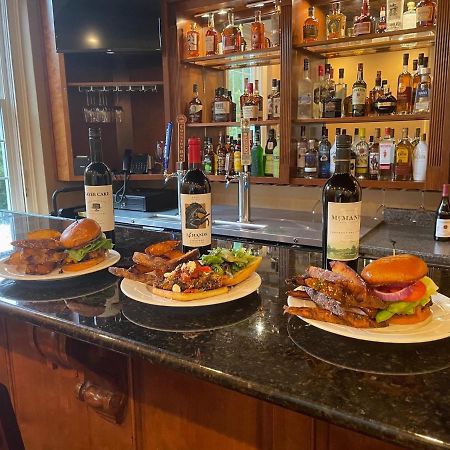 The Woodford Inn Versailles 外观 照片