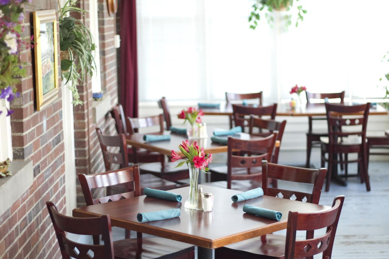 The Woodford Inn Versailles 外观 照片